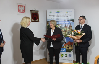 Burmistrz Jolanta Wielgus spotkała sięz dyrektorami szkół z okazji Dnia Edukacji Narodowej