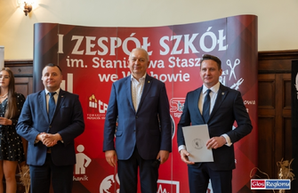 Powiatowe obchody Dnia Edukacji Narodowej VIDEO