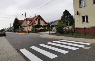 Gmina Szlichtyngowa stawia na bezpieczeństwo. W mieście odmalowano pasy FOTO
