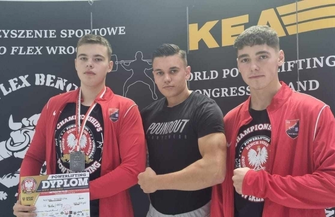 Młodzi trójboiści Pogoni Wschowa z medalami na Mistrzostwach Polski FOTO