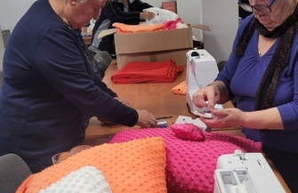 Warsztaty kulinarne krawieckie i rękodzielnicze - tak jesień spędzająseniorzy z gm. Szlichtyngowa