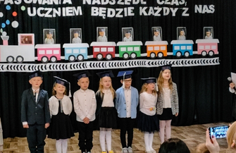 Akademia w Jędrzychowicach z okazji Dnia Edukacji Narodowej