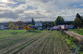 Na trasie Sława-Stare Strącze doszło do wypadku. Kierowcy fiata i peugeota trafili do szpitala FOTO