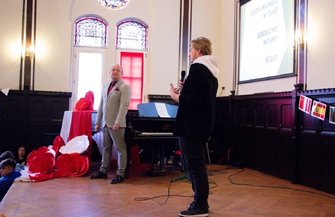 Studenci z Erasmusa przyjechali do I LO. W wydarzeniu uczestniczyło 160 uczniów