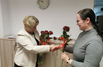 Burmistrz Jolanta Wielgus doceniła pracowników socjalnych