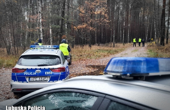 Próbowali okraśćbankomat schowali sięw lesie. Wschowscy policjanci odbyli ćwiczenia sztabowe