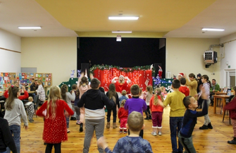 Szlichtyngowa jużw świątecznym nastroju. Do miasta przybył Mikołaj ZDJĘCIA