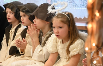 Jasełka jak z bajki. Przedszkolaki ze Sławy zachwyciły widzów
