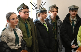 Światło Betlejemskie już rozświetla Sławę