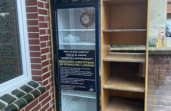 Nadmiar świątecznych przysmaków Nie marnuj zanieś do lodówki społecznej