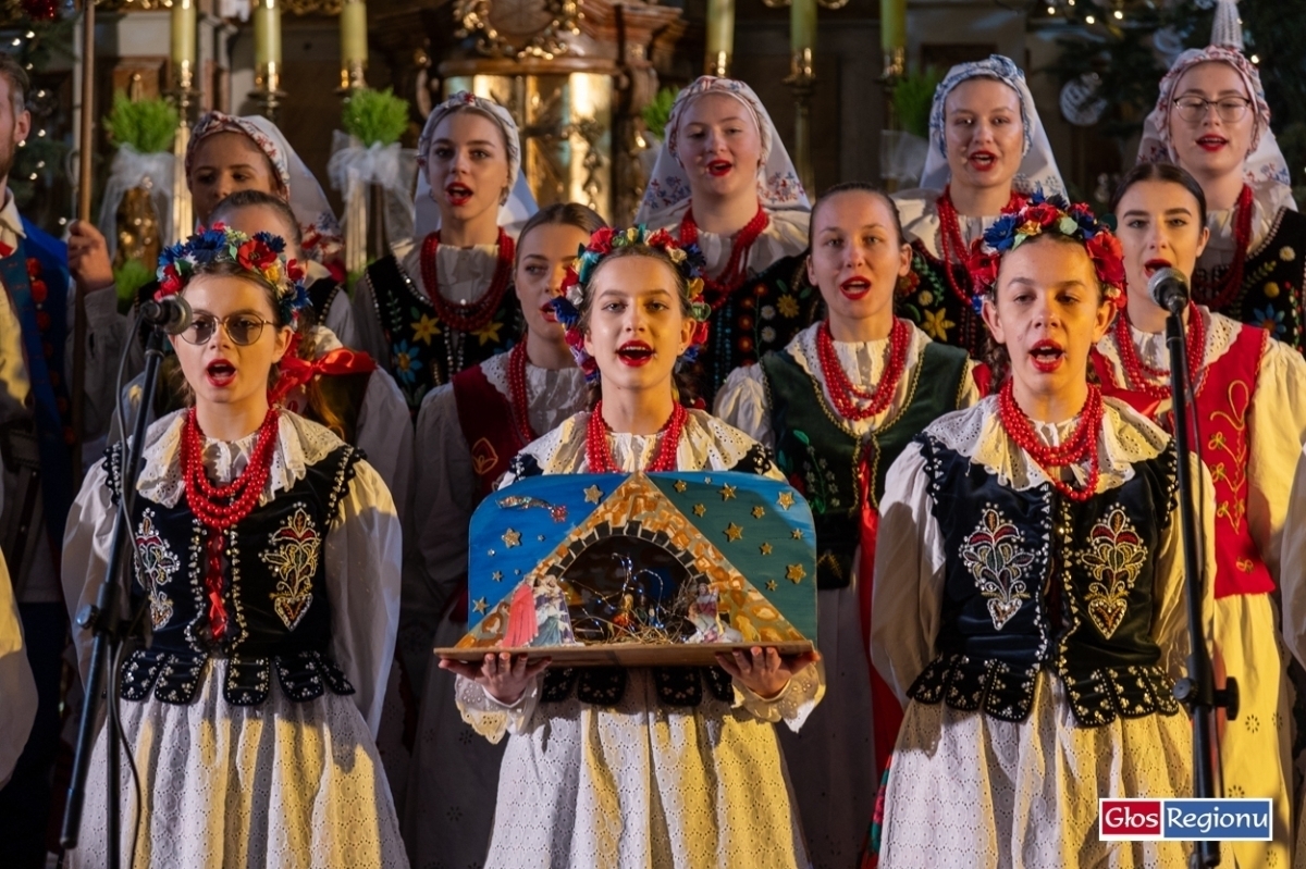 Śpiewali kolędy i pastorałki. Koncert Noworoczny w Sławie VIDEO