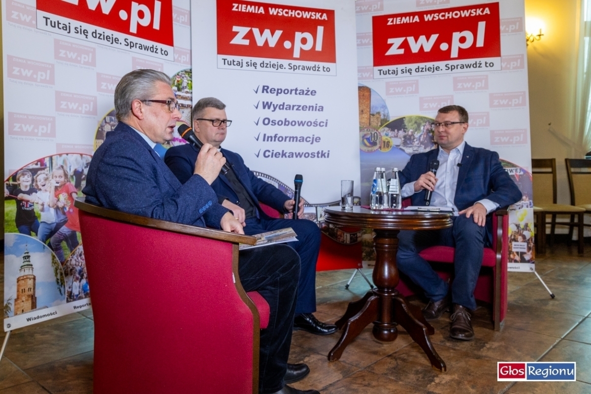 Ks. kan. Dariusz Ludwikowski o ujawnieniu zawartości kapsuły czasu Wschowianom sięto należy