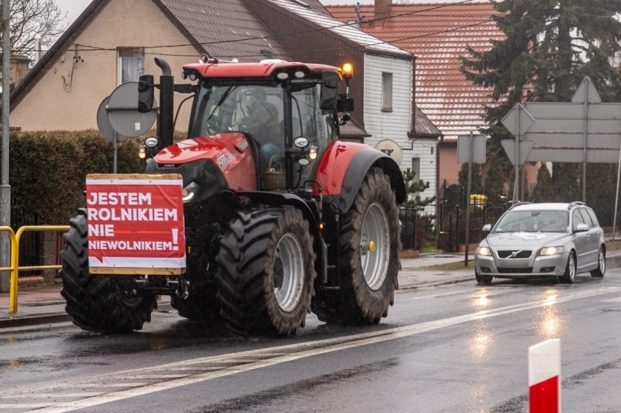 Rolnicy znów w proteście. Zapowiada sięcałodobowa blokada ekspresówki w Lasocicach