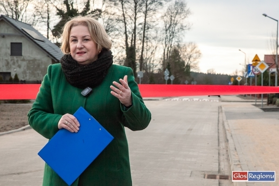 Burmistrz Wielgus zaprezentowała jak zmieniły sięulice gminy Szlichtyngowa. Mała gmina a tyle inwestycji