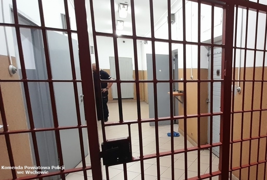 Mieszkaniec Gdyni zatrzymanywe Wschowie. Chciał ukraśćalkohol skończyłw więzieniu