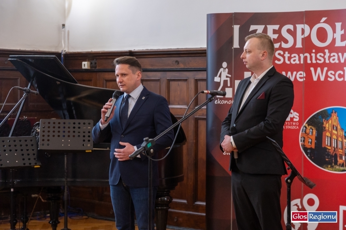 Spektakl słowno-muzyczny W salonie Kurpińskiego VIDEO