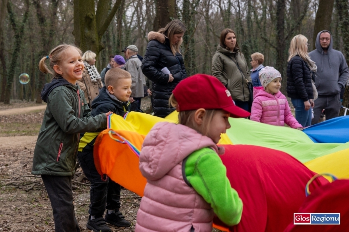 DzieńWiosny we Wschowie. Mieszkańcy świętowali w Parku Wolsztyńskim FOTO
