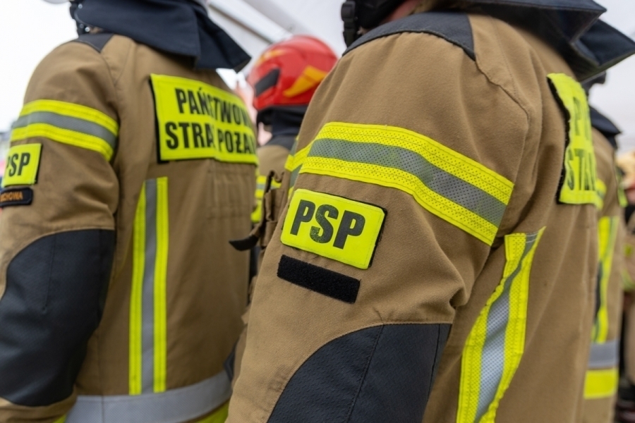 Pożar obory w Wyszanowie. W środku było 400 sztuk bydła