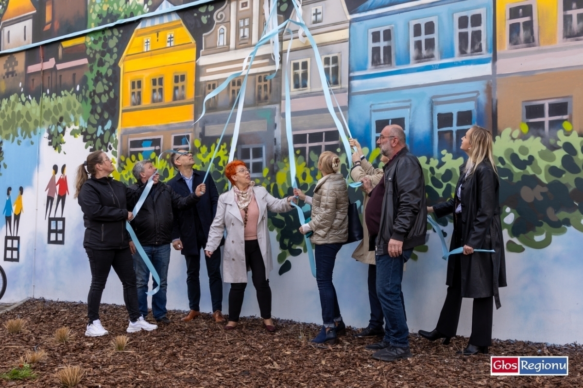 Mural Brzozowskiegoodsłonięty Burmistrz Antkowiak Zapraszam serdecznie do Wschowy