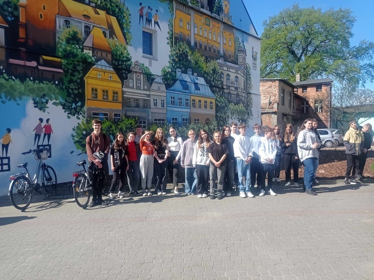 Sekrety miasta odkryte W rolach przewodników uczniowie z Leszna Głogowa i Wschowy