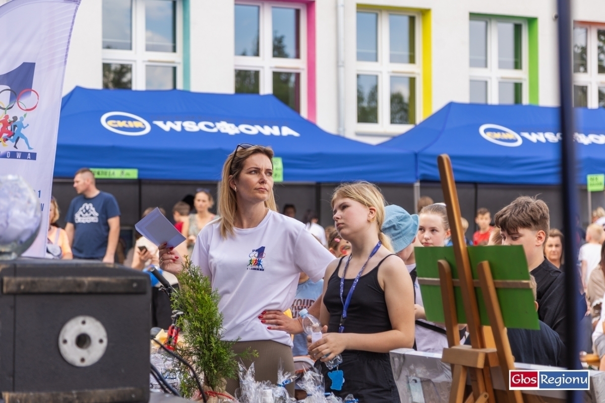 Strefa zabaw i loteria fantowa wywołały setki uśmiechów Gminny Dzień Dziecka we Wschowie FOTO