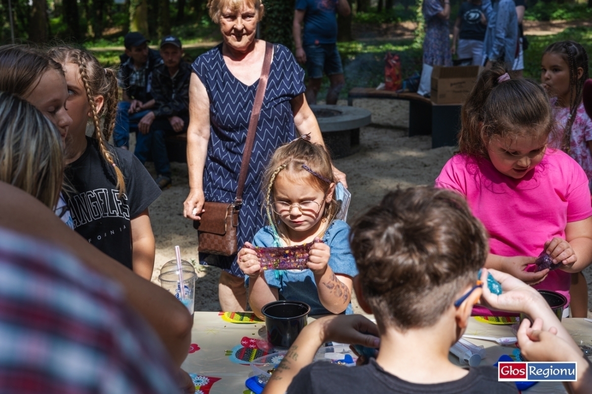 Dzień Matki we Wschowie był pełen atrakcji. Park Wolsztyński tętnił życiem mimo przelotnego deszczu