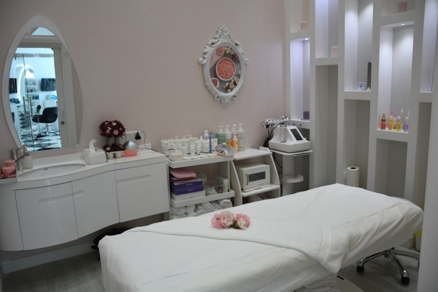 Jak wyposażyć salon kosmetyczny