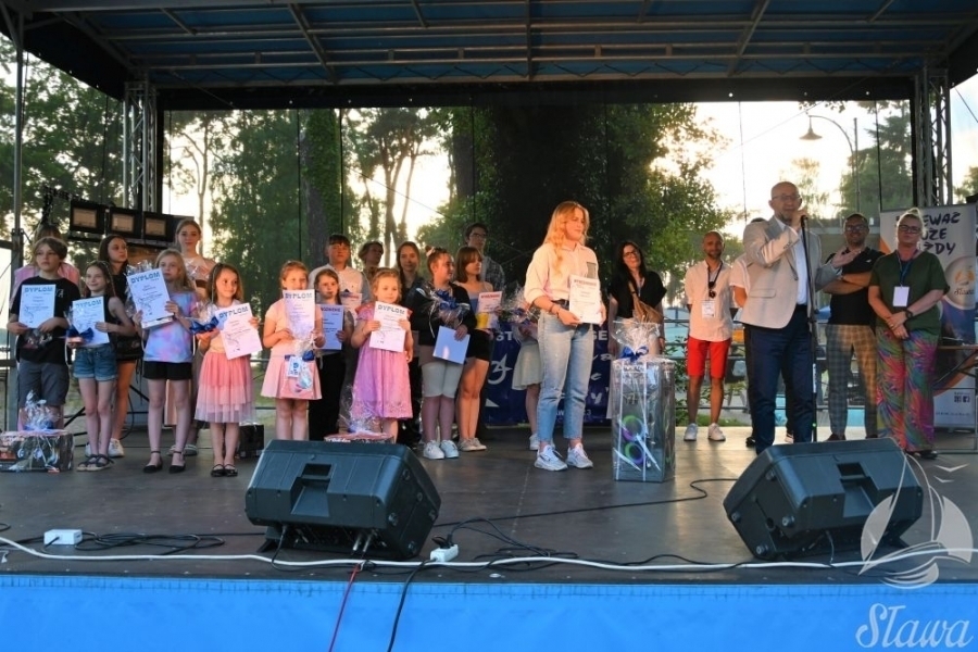 XXIV Festiwal Śpiewać może każdy. Wokalne talenty zawalczą o złoty mikrofon