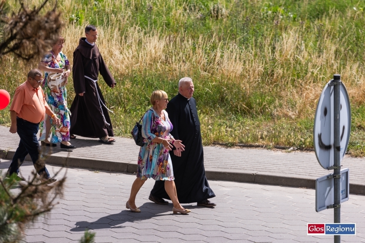 Marsz dla Życia i Rodziny przeszedł ulicami Wschowy FOTO