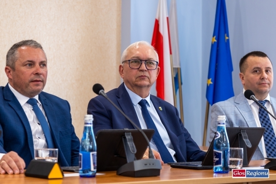Zarząd Powiatu z absolutorium za wykonanie budżetu. Starosta To wasz wspólny sukces