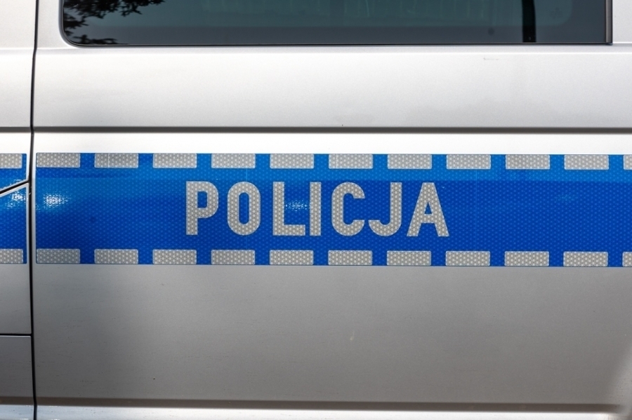 Auta w rowie rowerzysta w szpitalu. Kolizja czy wypadek Zdecyduje raport lekarzy