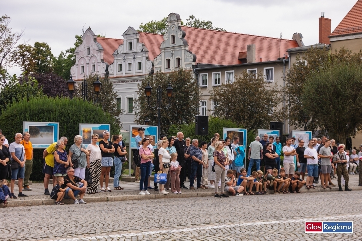Żołnierze powtórzyli Wypad na Wschowę sprzed 85 lat ZDJĘCIA
