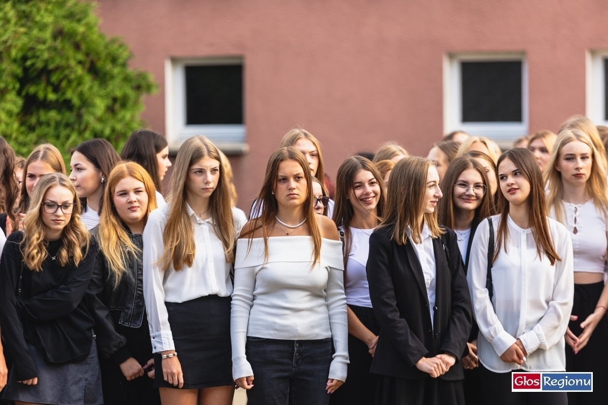 I LO we Wschowie rozpoczęło jubileuszowy rok szkolny VIDEO
