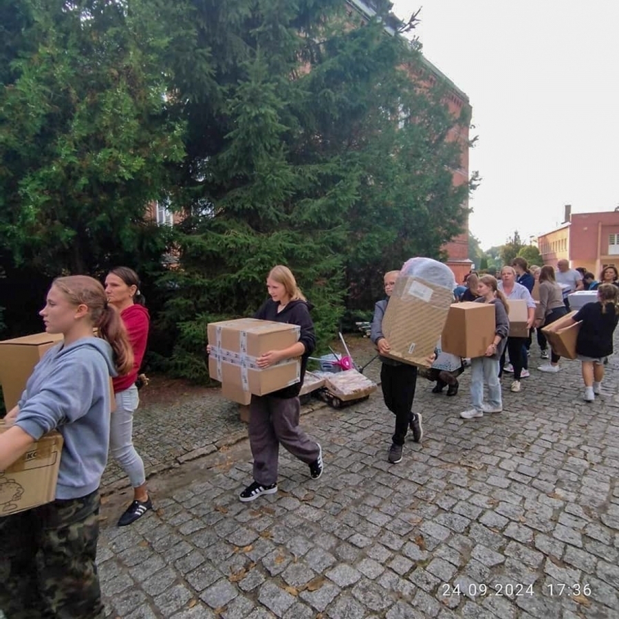 Ilość darów dla powodzian przerosła oczekiwania. Wschowa zdała egzamin