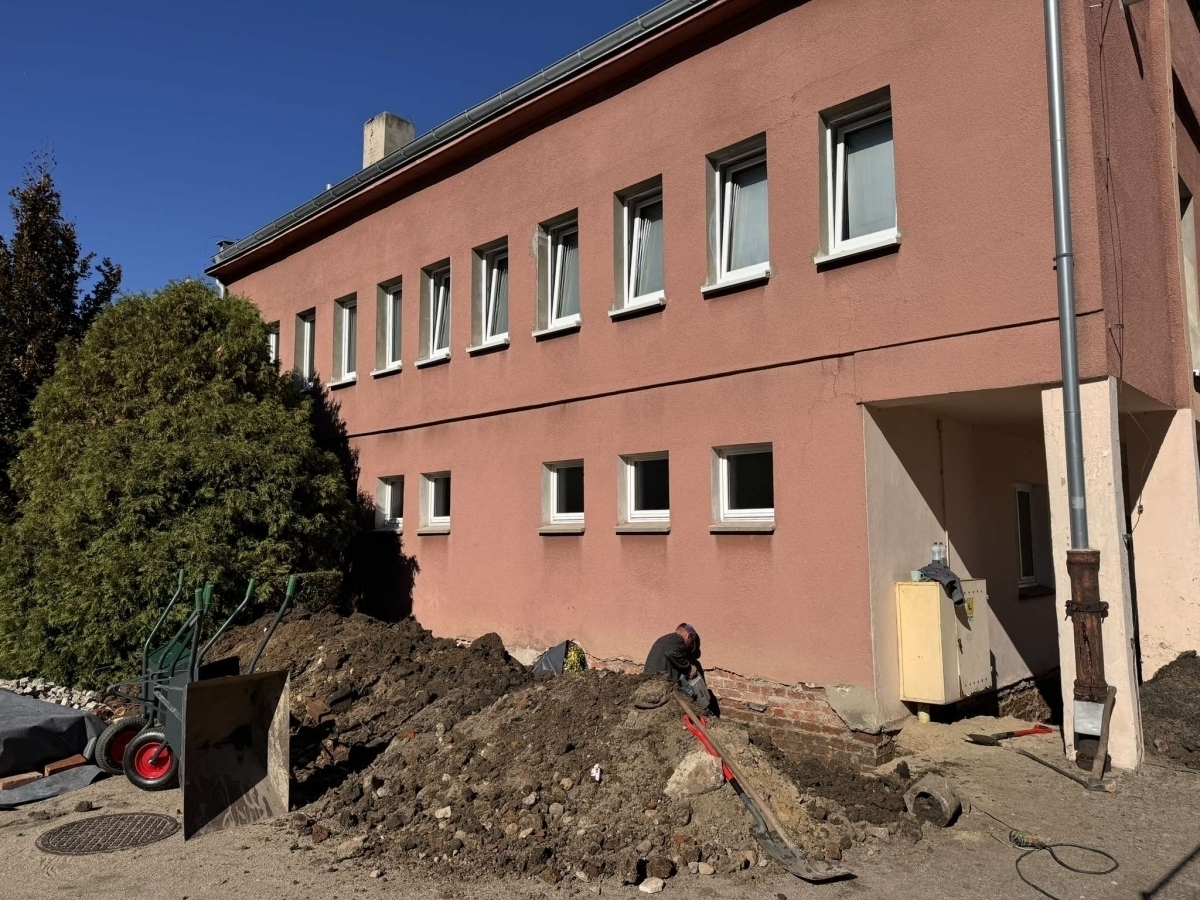 Modernizacja zaplecza sali gimnastycznej I LO we Wschowie. Co się zmieni