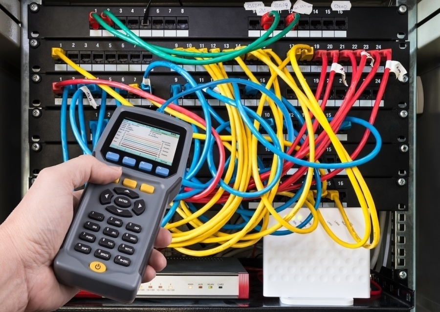 Nowoczesne rozwiązania elektrotechniczne komponenty i akcesoria dostępne w sklepie internetowym