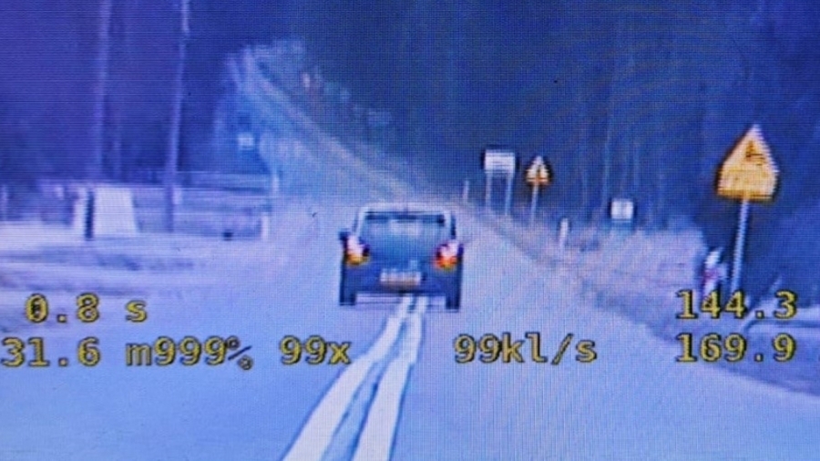 22-letni kierowca Opla pędził 144 kmh w obszarze zabudowanym. Szaleńcza jazda
