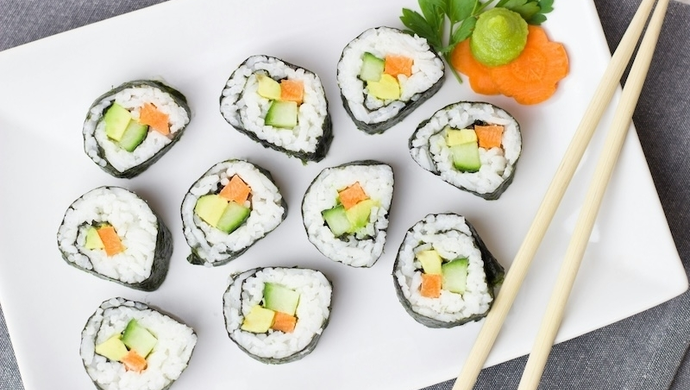 Rozsmakuj się w Warszawie: Przewodnik po najlepszych sushi barach