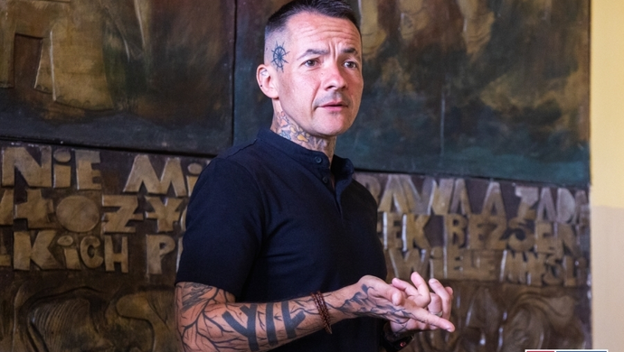 Poseł Józefaciuk odwiedził SOSW. „Szkoła nie jest miejscem na politykowanie”