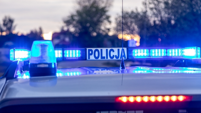 Kolizja trzech pojazdów na DK12. Ruch odbywa się wahadłowo