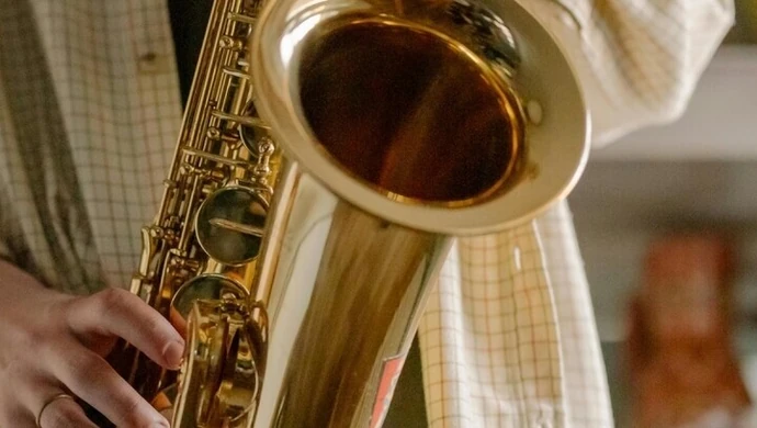 Instrumenty dęte – różnorodność brzmień i ich rola w muzyce