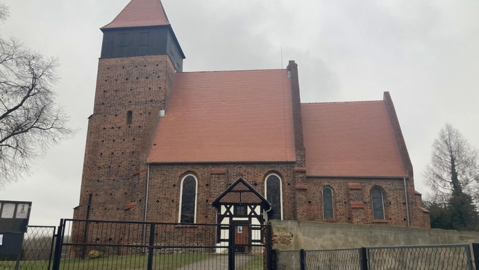 Ołtarz i ambona z Jędrzychowic w trakcie prac konserwatorskich i restauratorskich