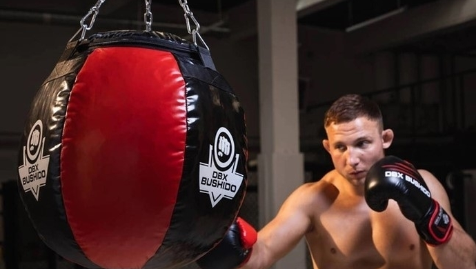 Jak dobrać sprzęt do sportów walki dla amatora?