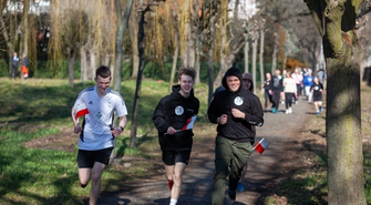 Zbliżą się kolejna edycja Biegu „Tropem Wilczym”. Na Bluszczowy Szlak zaprasza I ZS we Wschowie