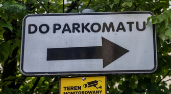 Powrót strefy płatnego parkowania w Sławie. Co warto wiedzieć?