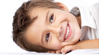 Jak dbać o uśmiech dziecka?