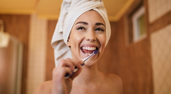 Jak dbać o zęby? Poradnik