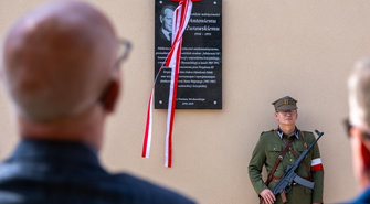 Odsłonięto tablicę upamiętniającą Antoniego Żurawskiego. „To dla nas wszystkich radosny dzień”