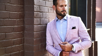 Garnitur na miarę - elegancja, komfort i styl w każdym wieku