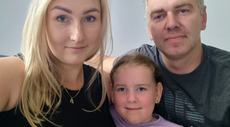 Mała Lilianka z Zamysłowa potrzebuje pomocy. „Obiecaliśmy Lili, że spełnimy jej marzenie”